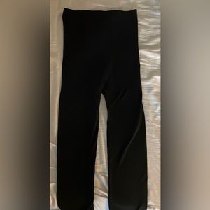 Preggo Leggings SnapBack Crops